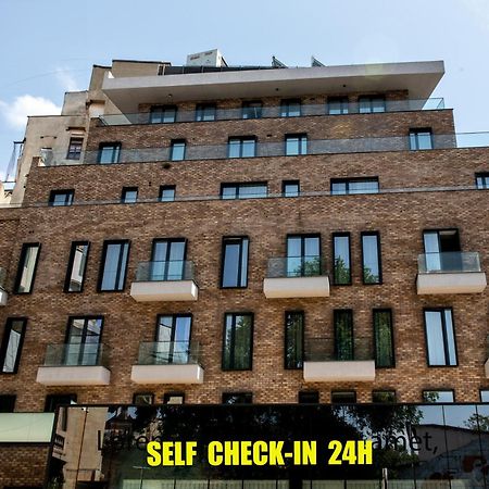 Cm111Apparthotel Bucarest Extérieur photo