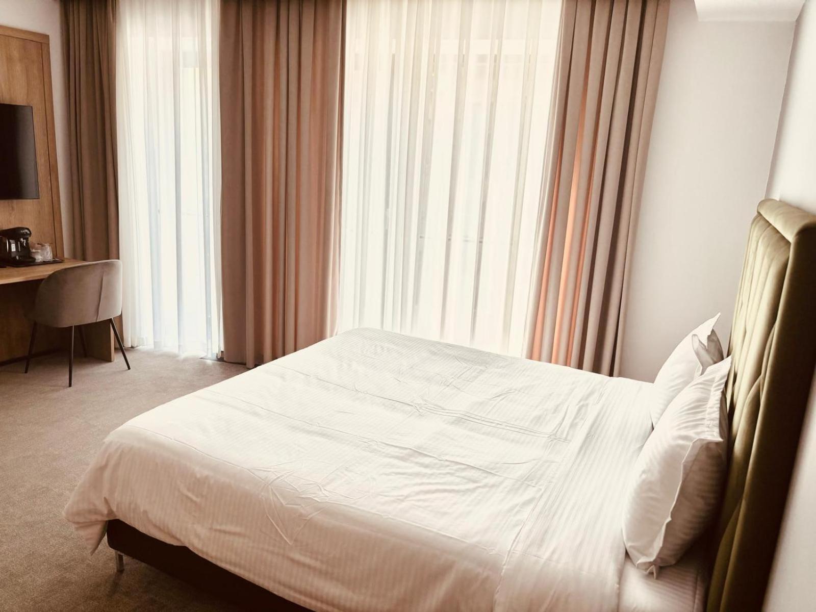 Cm111Apparthotel Bucarest Extérieur photo