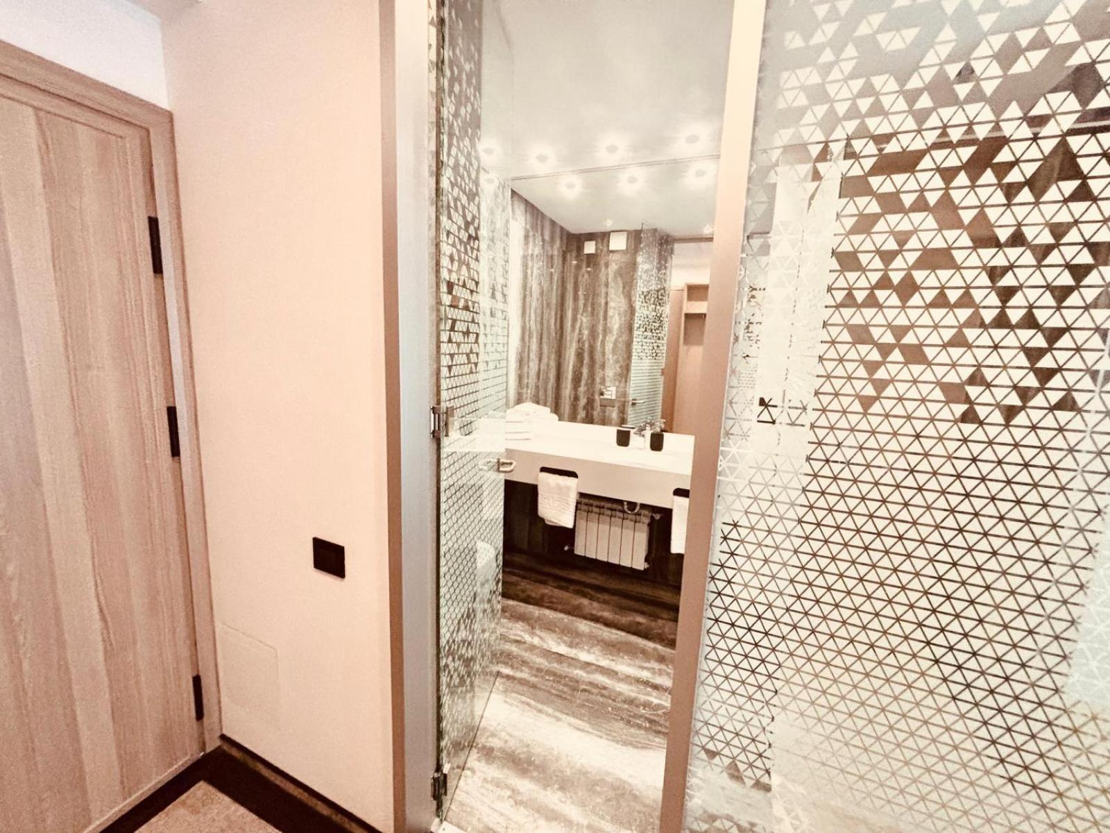 Cm111Apparthotel Bucarest Extérieur photo
