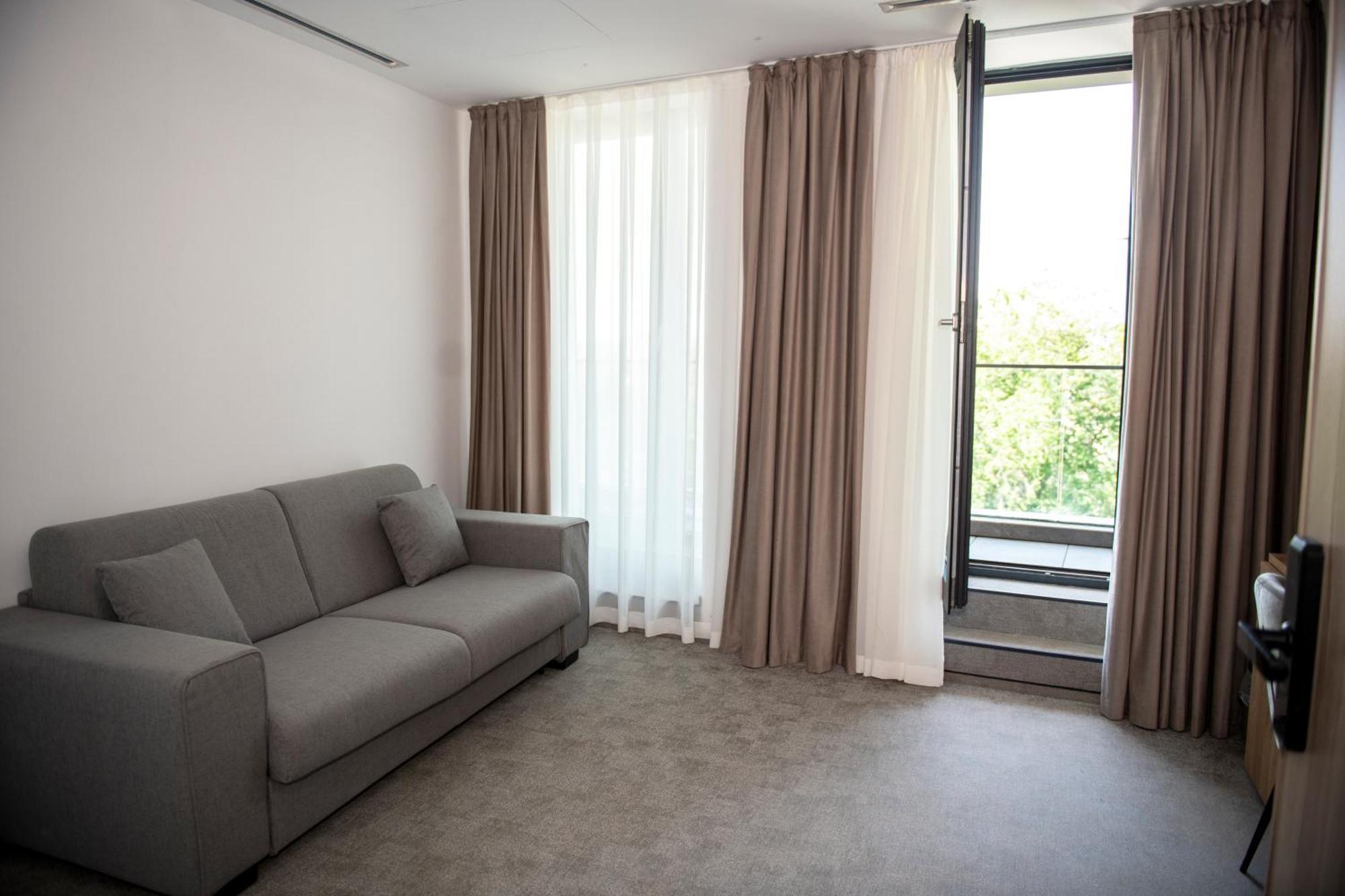 Cm111Apparthotel Bucarest Extérieur photo